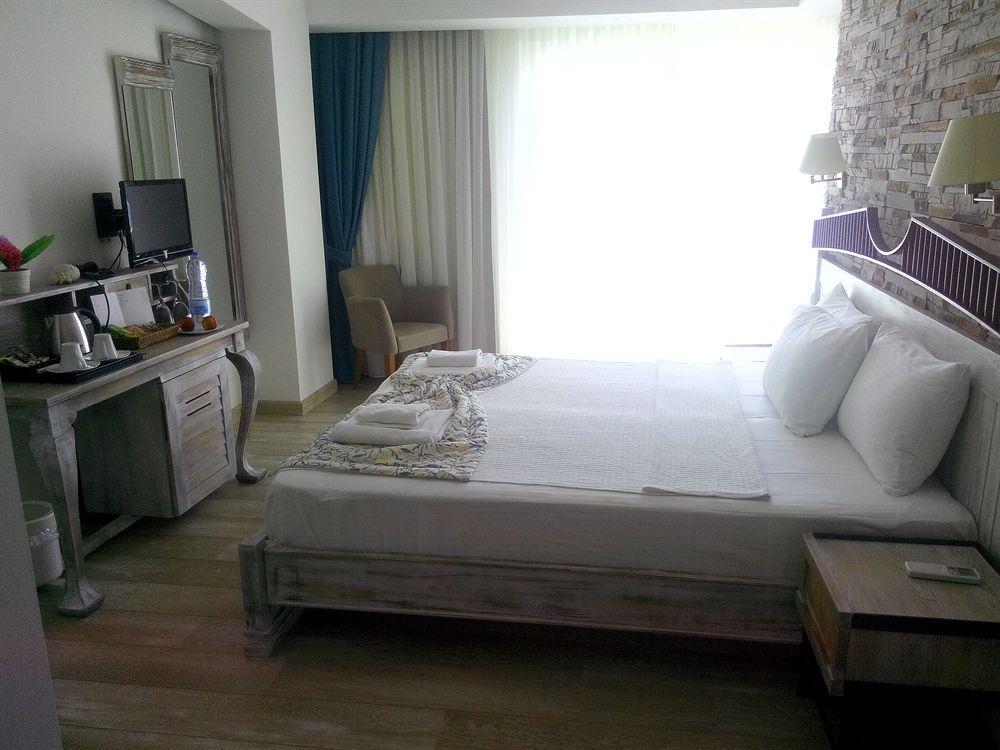 Dedeminn Marina Hotel Göcek Exterior foto
